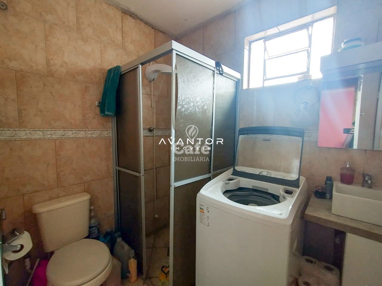 Linda casa no bairro perpétuo socorro — Casa com 2 quartos à venda em Nossa Senhora do Perpétuo Socorro, Santa Maria/RS